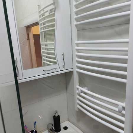 Apartman Mikikiki بلغراد المظهر الخارجي الصورة
