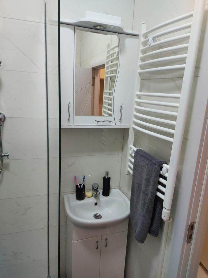 Apartman Mikikiki بلغراد المظهر الخارجي الصورة